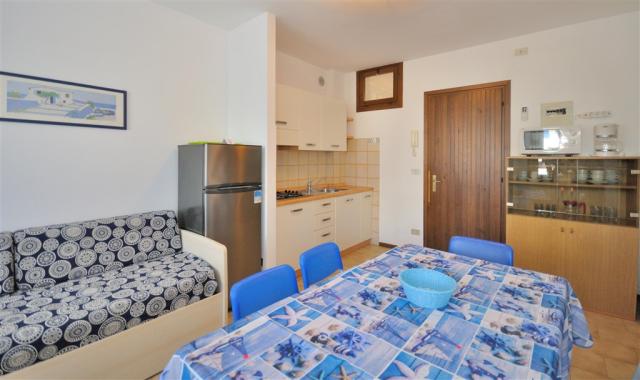 třílůžková ložnice a denní místnost - typ APT. 3+2 B