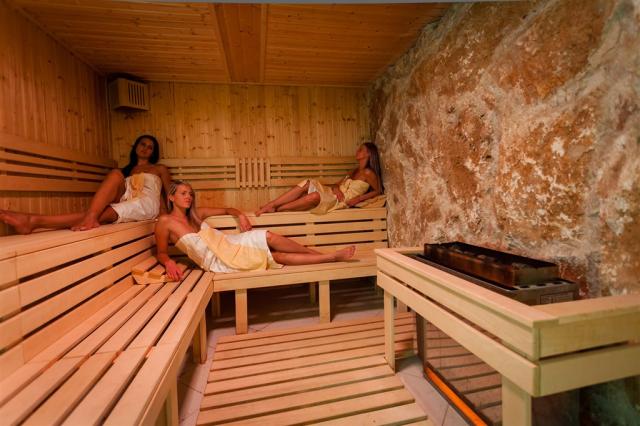 Alexandra Wellness Hotel