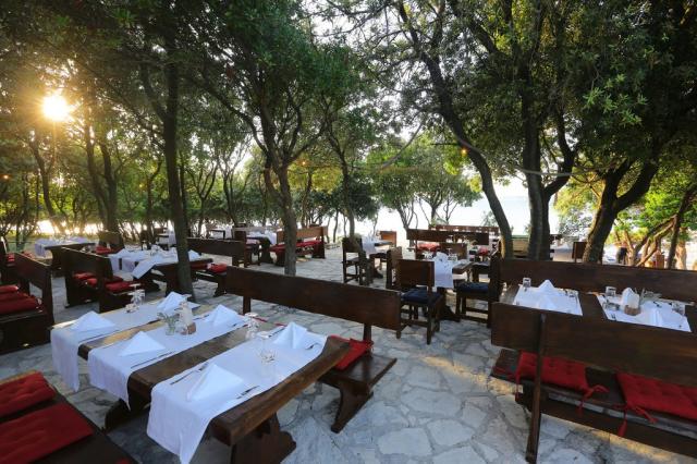 Falkensteiner Premium Apartmány Senia, Petrčane