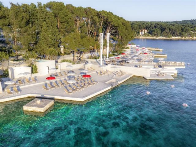 Hotel SPA BELLEVUE, Mali Lošinj - pláž