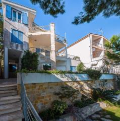 Vila Katica