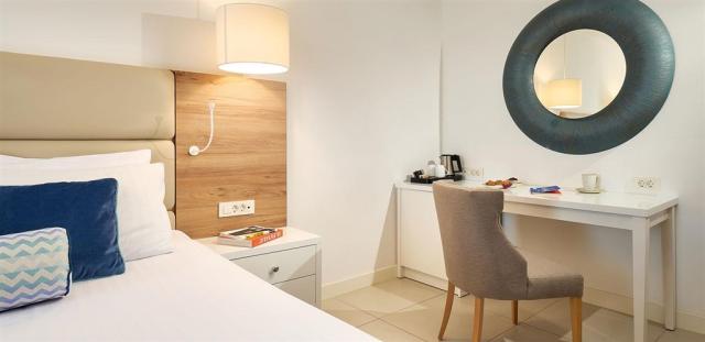 TUI BLUE ADRIATIC BEACH RESORT, Chorvatsko - Střední Dalmácie -