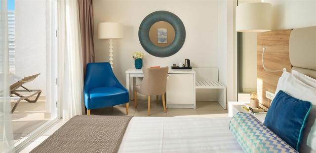 TUI BLUE ADRIATIC BEACH RESORT, Chorvatsko - Střední Dalmácie -