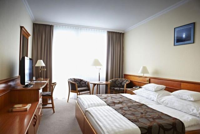 Hotel CARBONA, Maďarsko - Balaton a okolí - Hévíz, zobrazení vy