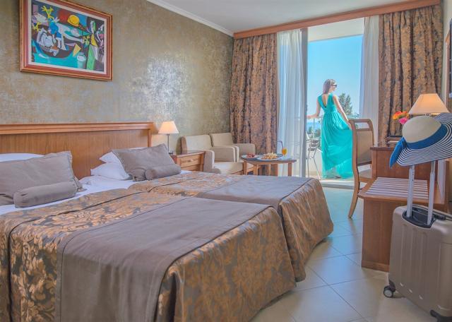 Hotel MEDITERAN-Bećići, Černá Hora - Budvanská riviéra - Bečići
