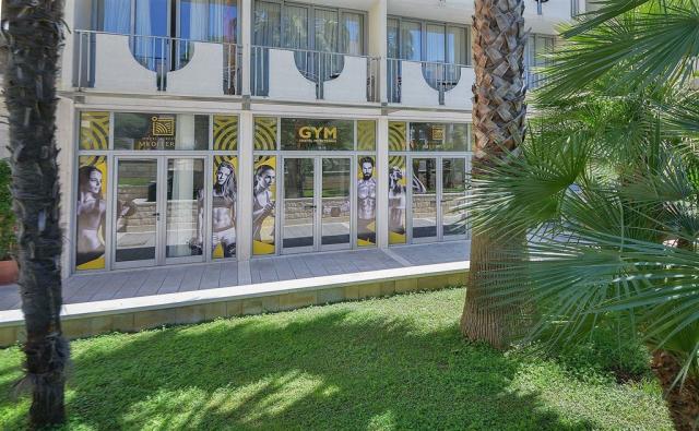Hotel MEDITERAN-Bećići, Černá Hora - Budvanská riviéra - Bečići