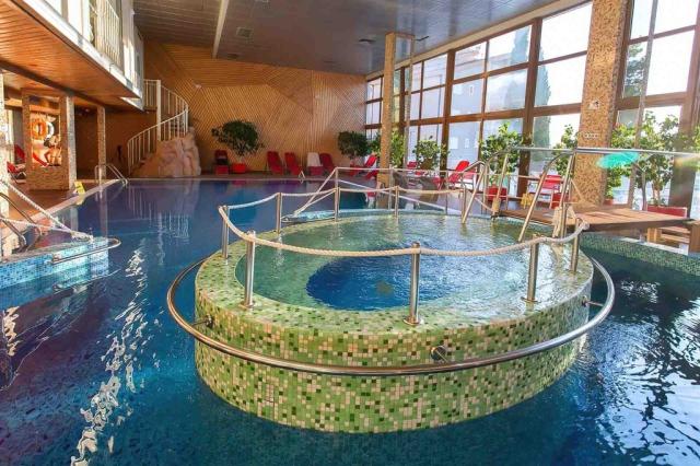 Hotel HORIZONT, Chorvatsko - Střední Dalmácie - Baška Voda, zob