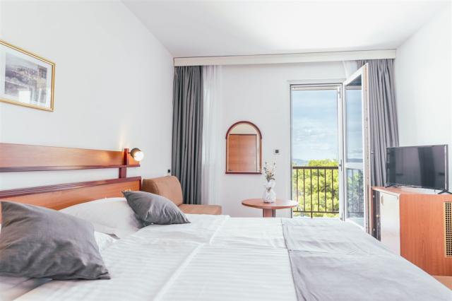Hotel HORIZONT, Chorvatsko - Střední Dalmácie - Baška Voda, zob