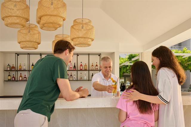 Hotel BLUESUN ALGA, Chorvatsko - Střední Dalmácie - Tučepi, zob