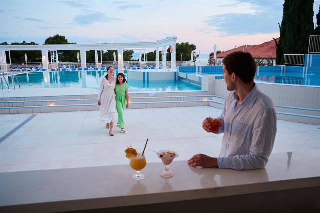 Hotel BLUESUN ALGA, Chorvatsko - Střední Dalmácie - Tučepi, zob
