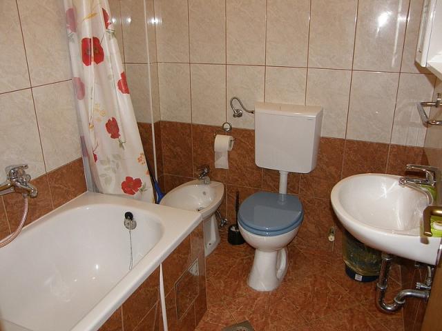 Apartmány Derenčinović Lucijana, ostrov Krk, Baška, Chorvatsko