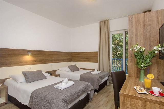 Hotel IMPERIAL PARK, Chorvatsko - Severní Dalmácie - Vodice, zo