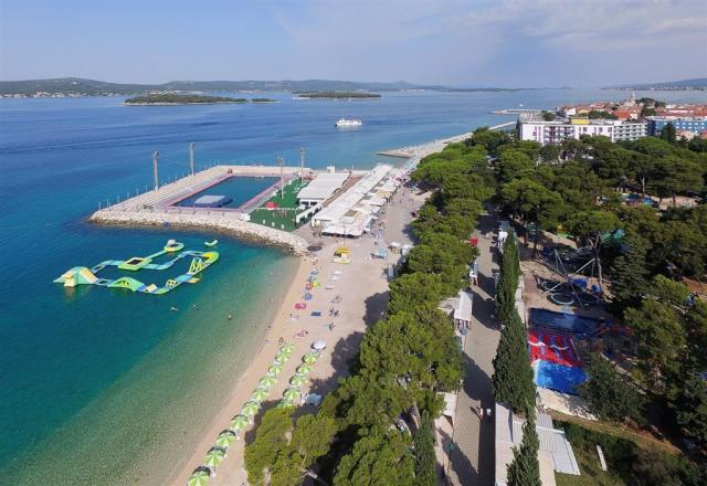 Biograd na Moru - pláž