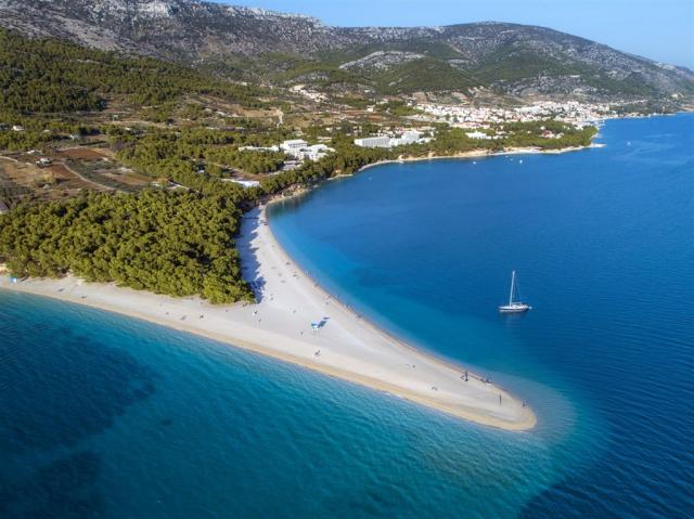 Hotel BLUESUN ELAPHUSA, Chorvatsko - Ostrov Brač - Bol, zobraze