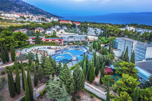 BLUESUN HOLIDAY VILLAGE BONACA, Chorvatsko - Ostrov Brač - Bol,