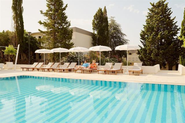 BLUESUN HOLIDAY VILLAGE BONACA, Chorvatsko - Ostrov Brač - Bol,