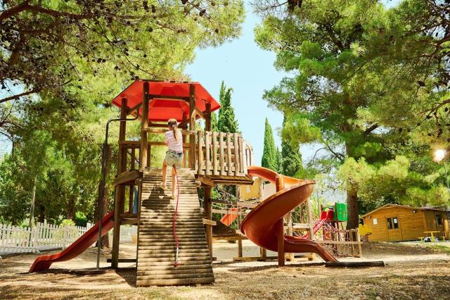 BLUESUN HOLIDAY VILLAGE BONACA, Chorvatsko - Ostrov Brač - Bol,