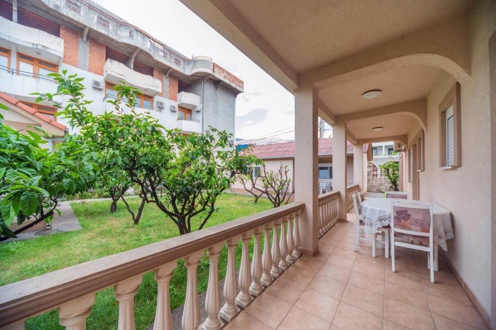 Vila SARA