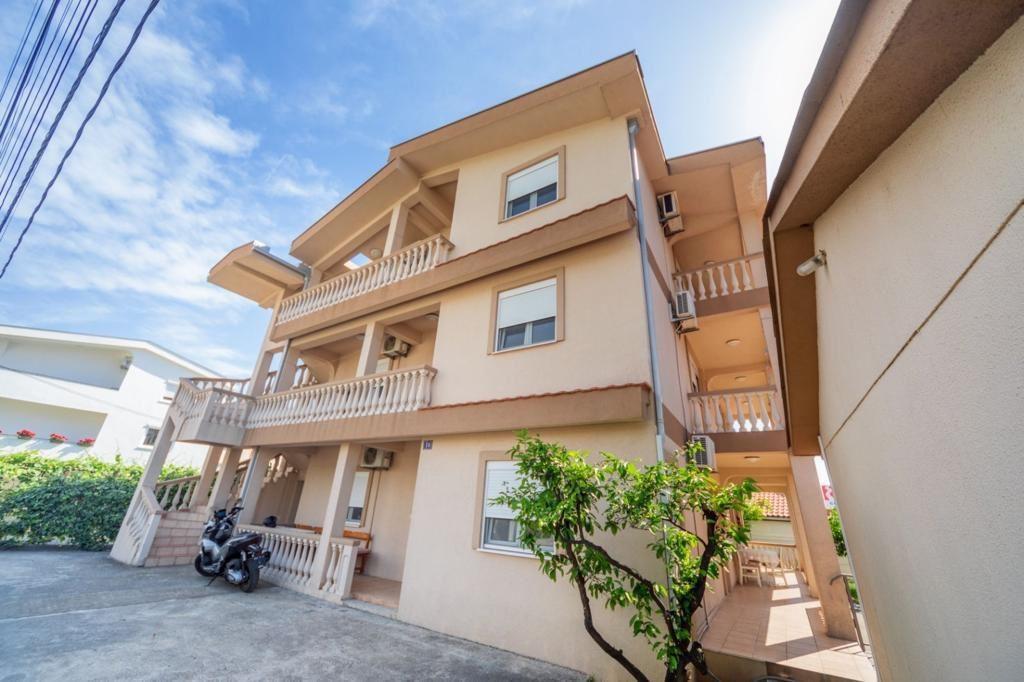 Vila SARA
