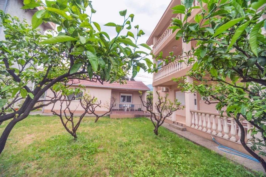 třílůžková ložnice a denní místnost - typ APT. 3(+2)