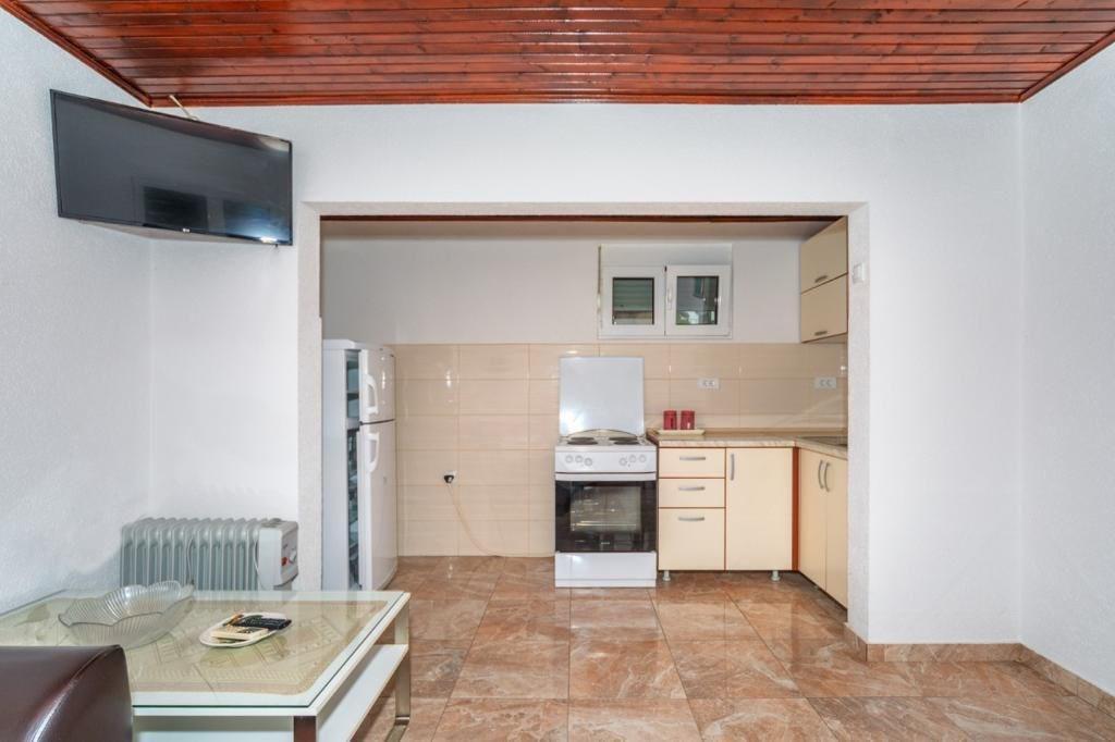 třílůžková ložnice a denní místnost - typ APT. 3(+2)