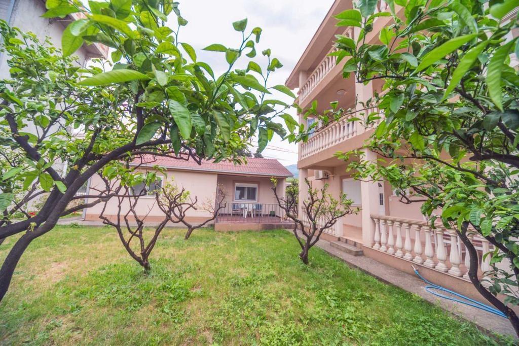 Vila SARA