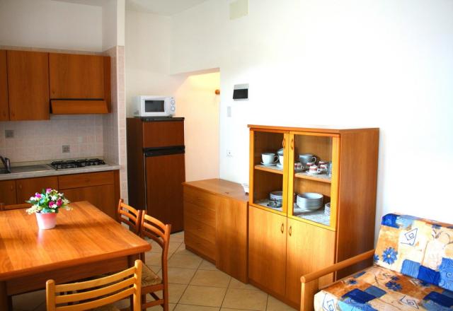 třílůžková ložnice a denní místnost - typ APT. 3+1 B4T