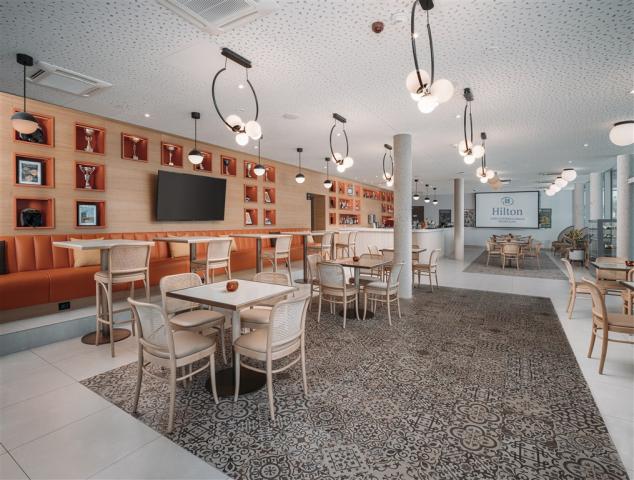 HILTON Rijeka COSTABELLA BEACH RESORT AND SPA, Chorvatsko - Ist