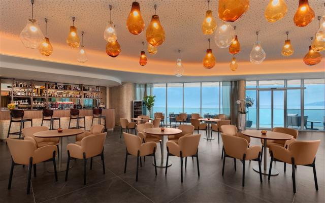 HILTON Rijeka COSTABELLA BEACH RESORT AND SPA, Chorvatsko - Ist