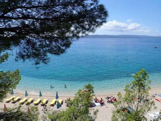 Family Resort URANIA, Baška Voda - pláž
