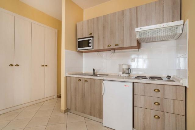 dvě dvoulůžkové ložnice a denní místnost - typ APT. 5+2