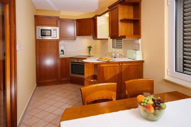 dvoulůžkové ložnice a denní místnost - typ APT. 2+2 DELUXE