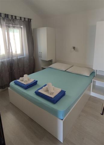Chorvatsko, Živogošće-apartmány Porat-apartmány 2+2-č. 7