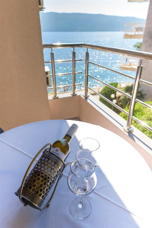 Hotel M, Černá Hora - Kotorský záliv - Herceg Novi, zobrazení v