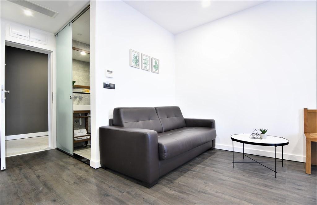 dvoulůžková ložnice a denní místnost - typ Apt. 2+2
