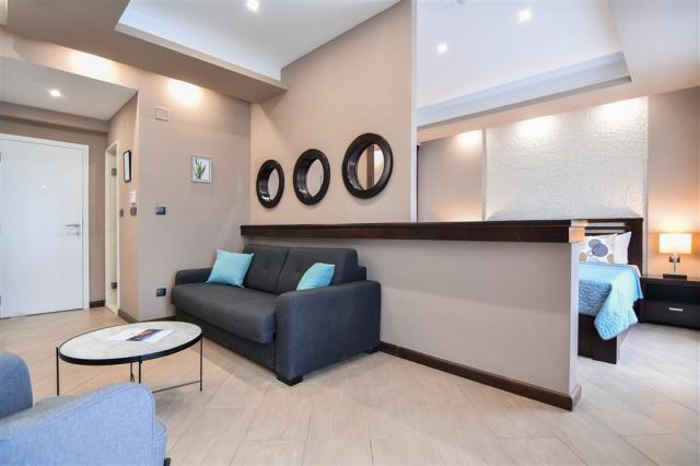 dvoulůžková ložnice a denní místnost - typ Apt. 2+2 Superior