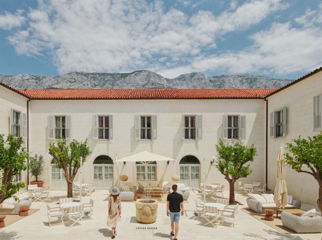 Heritage Hotel KAŠTELET, Tučepi