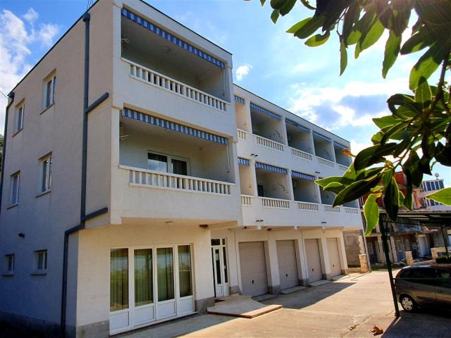 Apartmány IVAN, Chorvatsko - Střední Dalmácie - Nemira, zobraze
