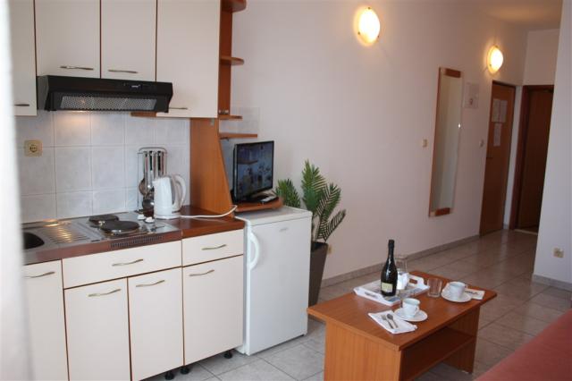 Apartmány IVAN, Chorvatsko - Střední Dalmácie - Nemira, zobraze