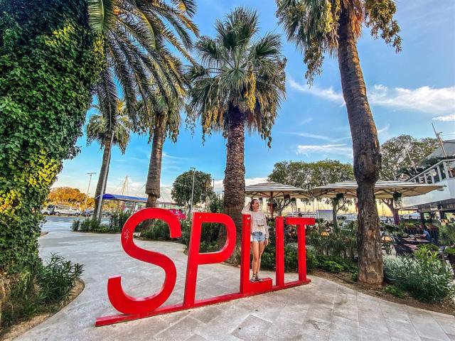 SPLIT