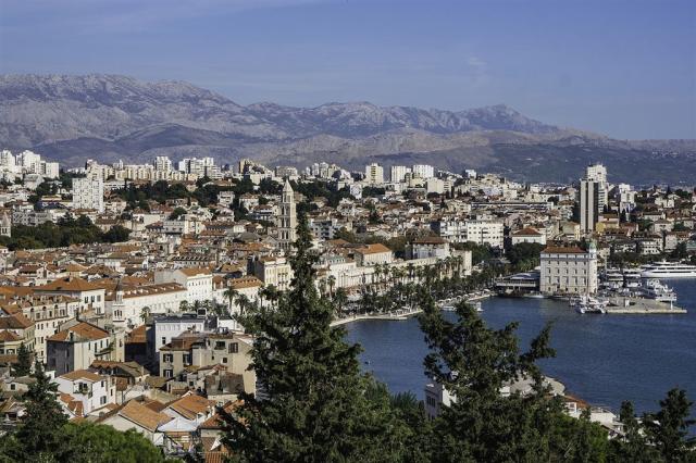 SPLIT