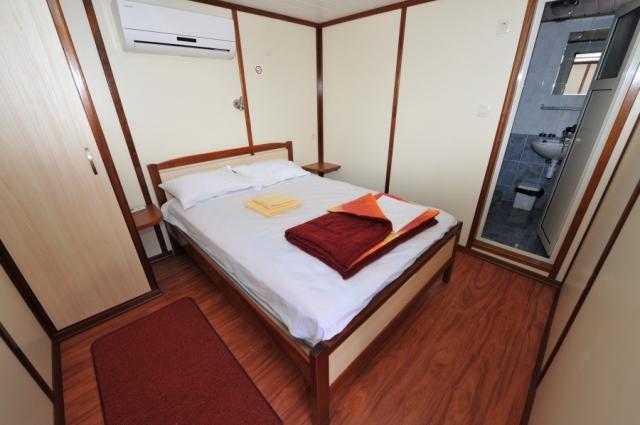 Tradiční jachta s moderním vzhledem PREMIUM o délce cca 29-35 m