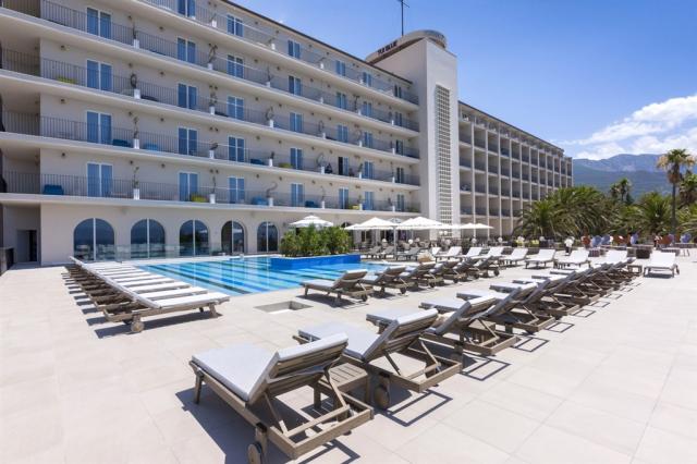 BLUESUN HOTEL JADRAN, Tučepi