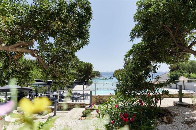 COLENTUM Resort, Murter