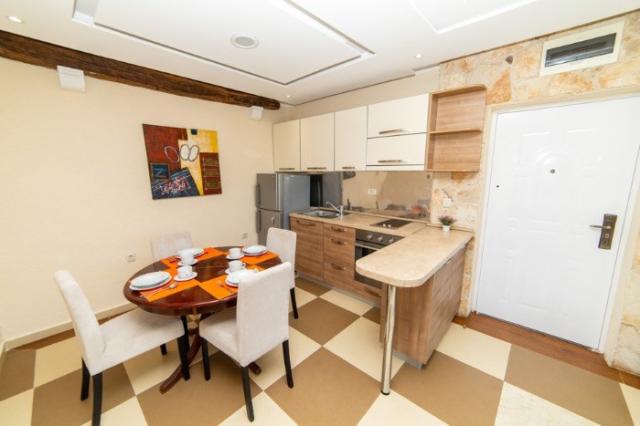 Apartmány PONTA, Černá Hora - Budvanská riviéra - Bečići, zobra