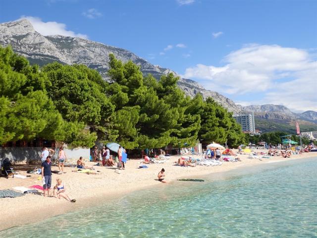 SUNNY MAKARSKA BY VALAMAR (ex. RIVIJERA), Makarska - pláž