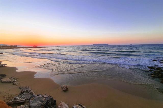 Almare Beach