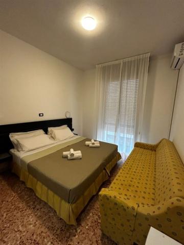 Hotel PERLA, Itálie - Emilia-Romagna - Cesenatico, zobrazení vy