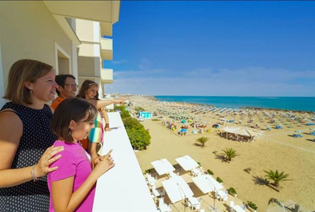 Hotel IMPERIAL BEACH, Itálie - Emilia-Romagna - Rimini, zobraze