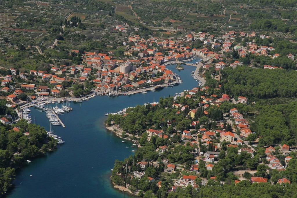 Vrboska